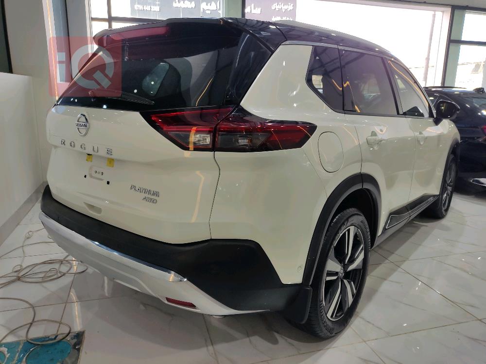 Nissan Rogue